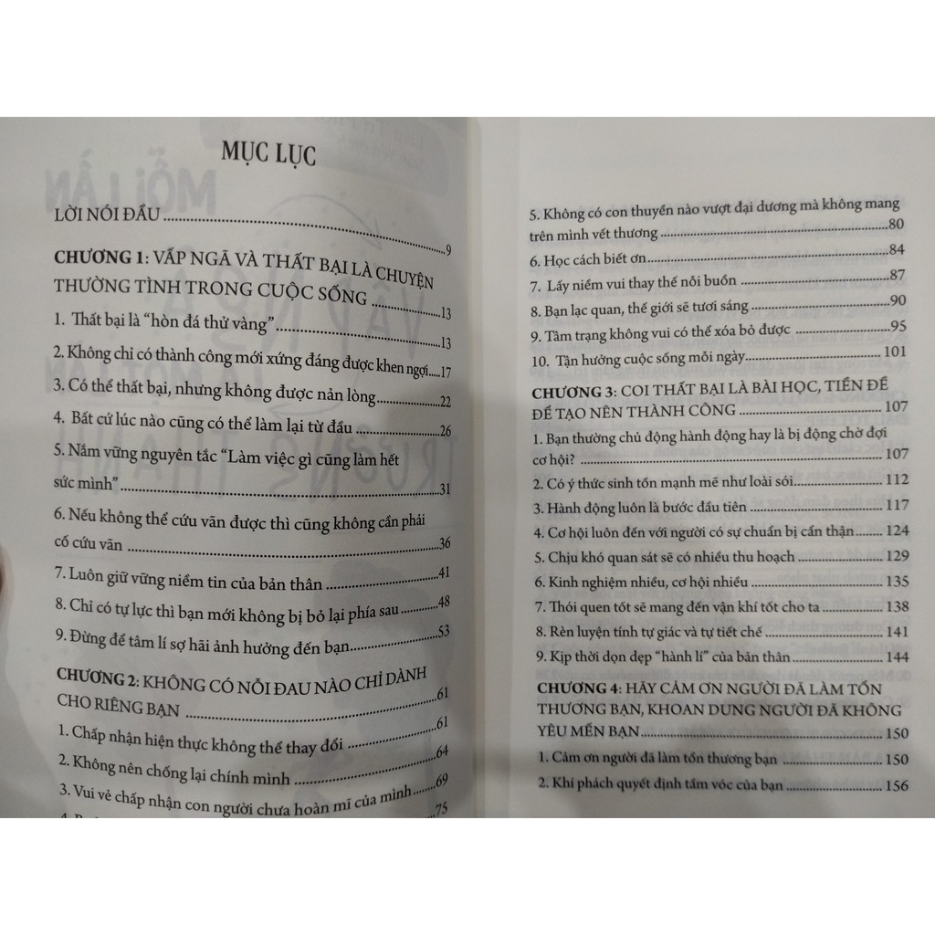 Sách - Mỗi lần vấp ngã là một lần trưởng thành