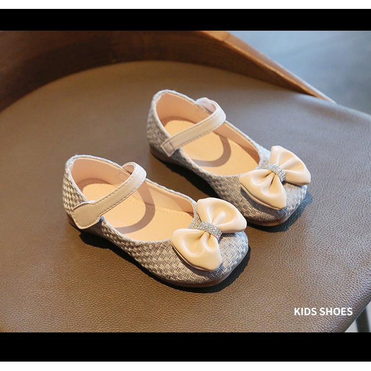 Giày Bé Gái - Giày búp bê da mềm phong cách Vitage Hàn Quốc có quai dán cho bé gái dễ thương V727