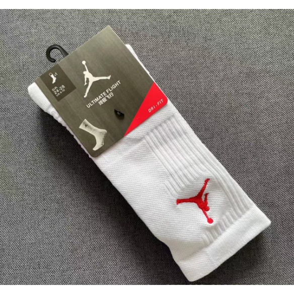 Vớ Tất JORDAN LAGACY cổ cao phong cách bóng rổ, thể thao, năng động.