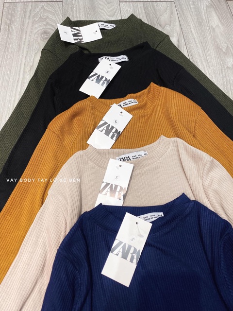 Váy body tay lỡ xẻ bên | BigBuy360 - bigbuy360.vn