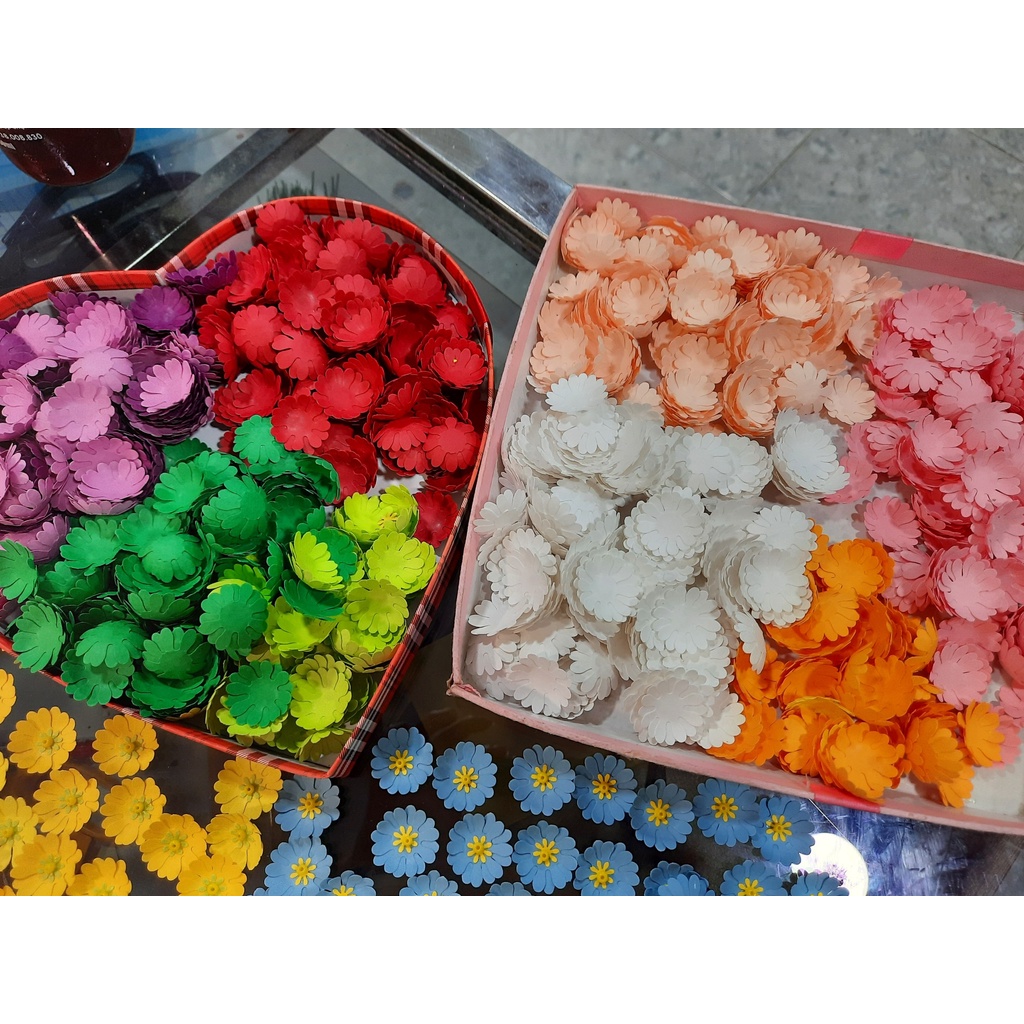 Set 100 bông hoa cúc 2.5cm đủ màu