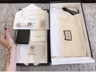 giày Gucci rhyton