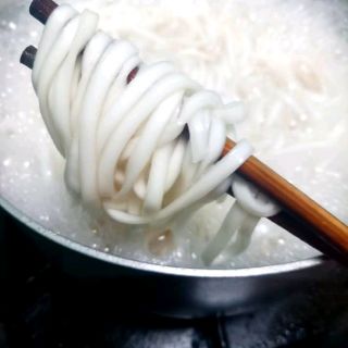 Bánh canh khô Huế