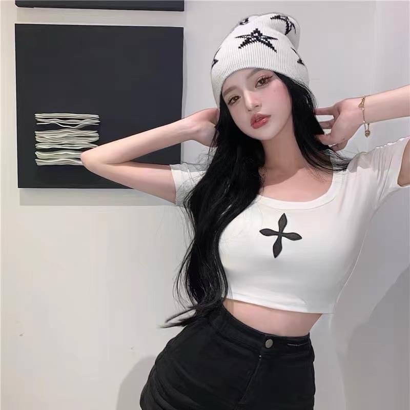 Áo croptop thun Borip in chữ