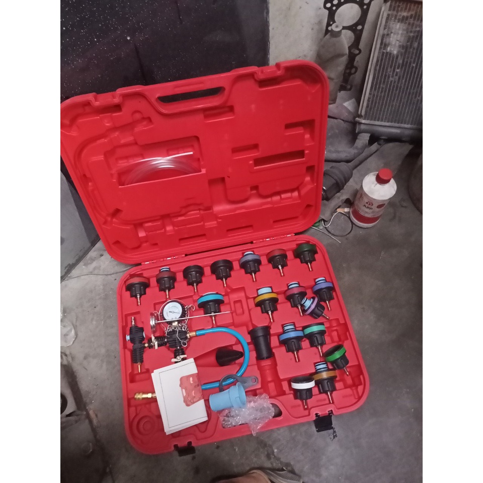 Bộ dụng cụ kiểm tra rò rỉ két nước KÈM xả e nước làm mát FULL 28 chi tiết