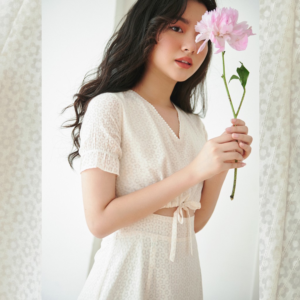 BLEUBIRD Váy hoa dáng A hở eo FLORENTINA DRESS | BigBuy360 - bigbuy360.vn