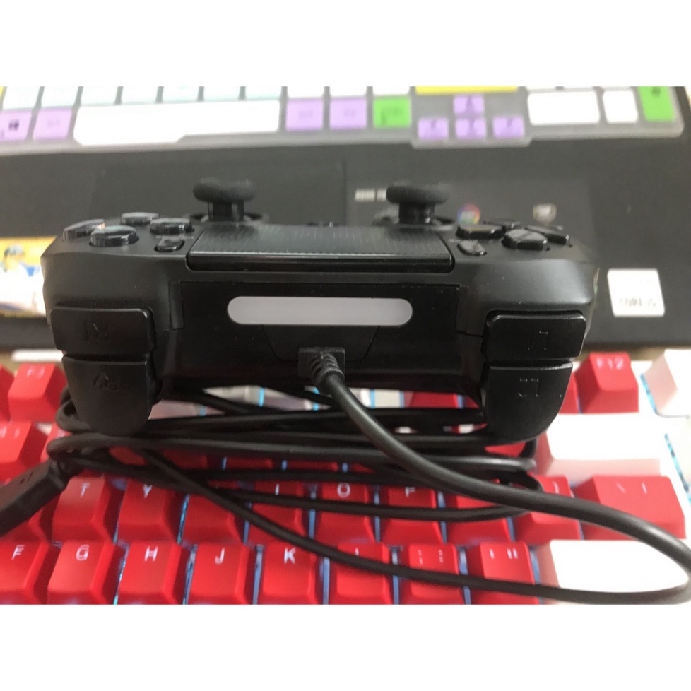 ✨HOT✨Tay cầm chơi game Wired Joystick P-4 có dây dài 2m2  Chế độ rung cực mạnh. Giá rẻ nhất thị trường