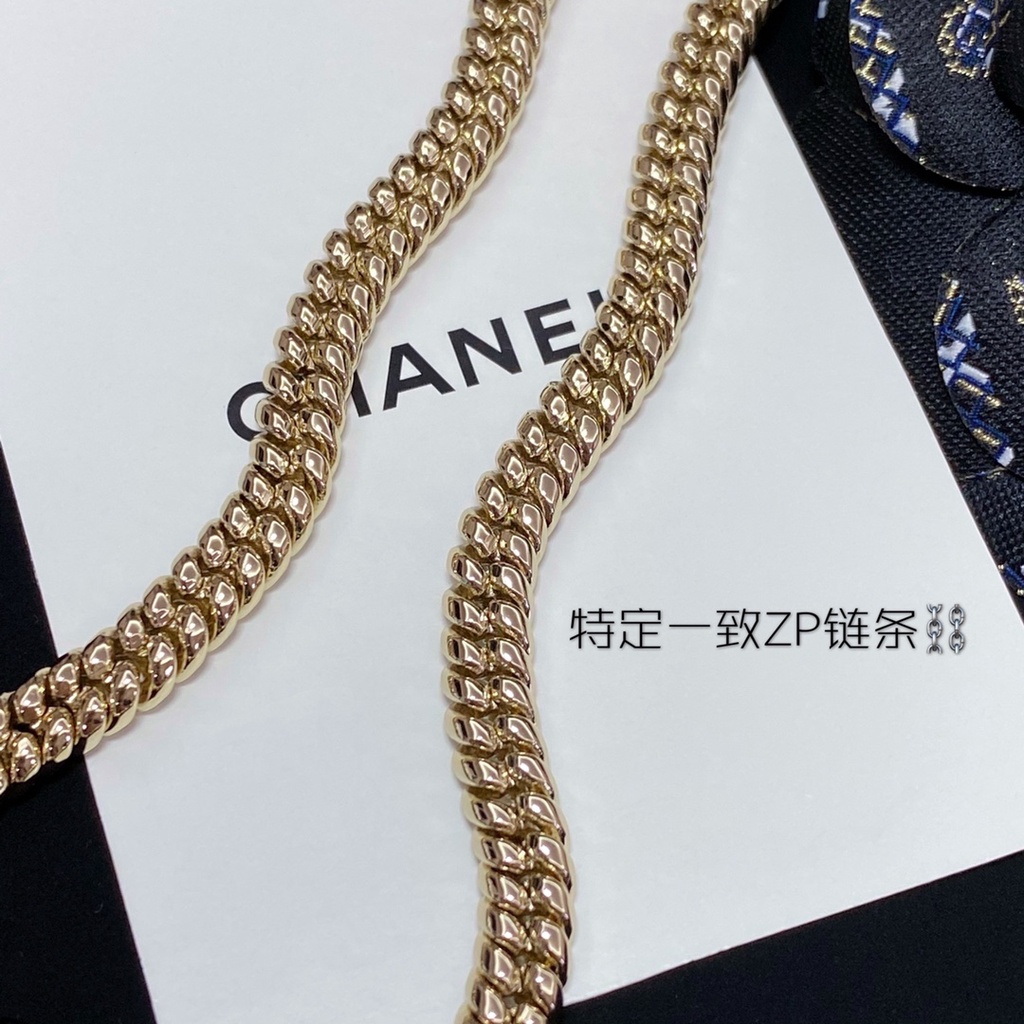 Dây chuyền dây da hai mặt chữ C đính đá kim cương đen thời trang