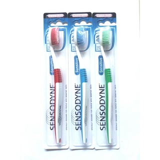 Bàn Chải Đánh Răng Chuyên​ Dùng Cho Răng Nhạy Cảm SENSODYNE Senstive Extra​ Soft