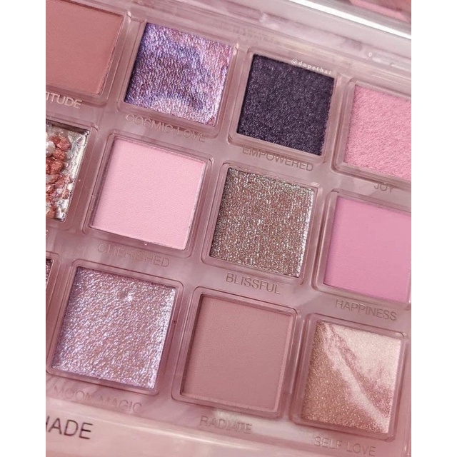 Phấn mắt Huda Beauty Rose Quartz