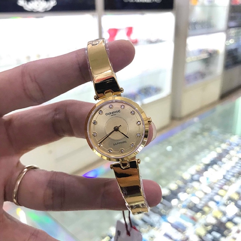 Đồng hồ nữ SUNRISE 9936SA mặt vàng full hộp chính hãng, kính Sapphire chống xước