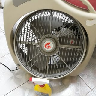 Xịt bếp đa năng siêu sạch