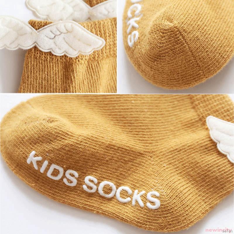 Bộ 3 đôi với cotton chống trượt dễ thương cho bé