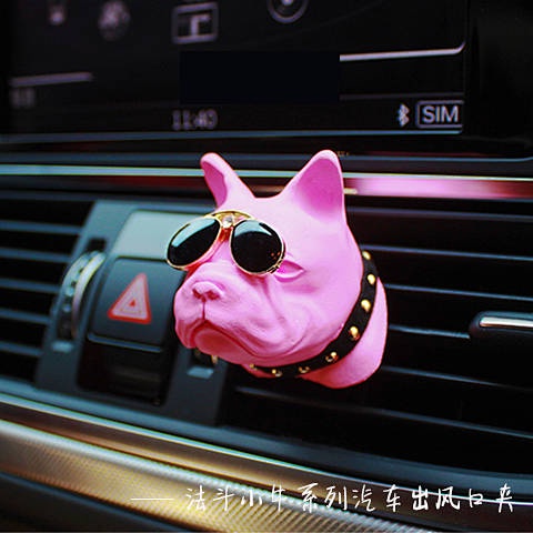 INS Hot Creative Car Perfume Air Conditioner Air Outlet Aromatherapy Jarre Aero Bull Dog Head Calf Fragrant Stone Car Accessories Auto department store supplies