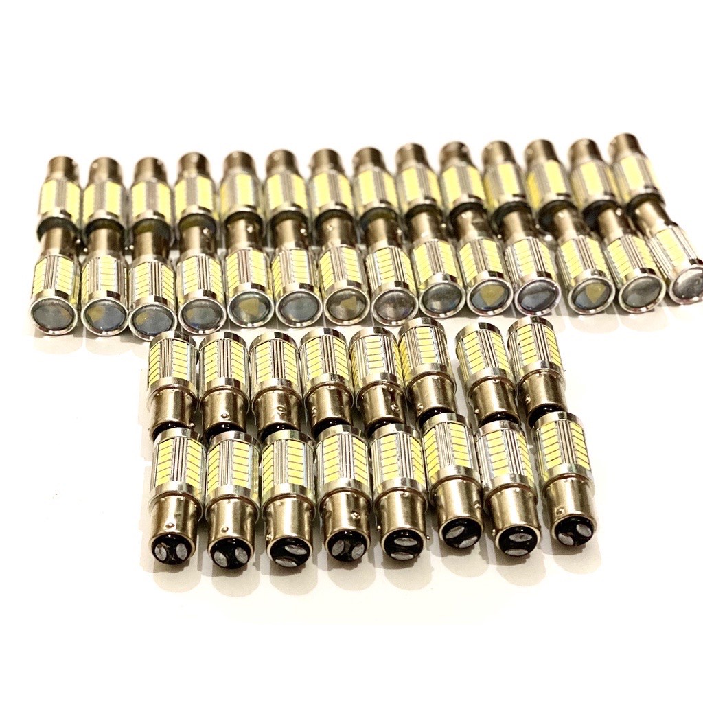 Đèn Hậu Nháy F1 33 Tim Nháy Phanh Chớp Siêu Sáng