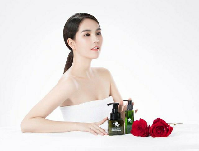 Dung dịch vệ sinh Xuân Hồng chai lớn 250ml