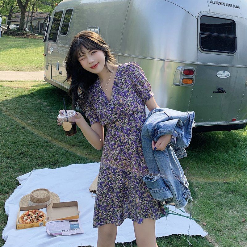 Đầm Chiffon Hoa Nhí Màu Tím Tay Ngắn