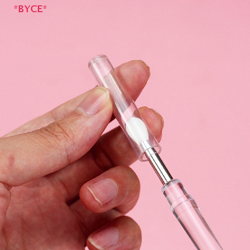 1 Cọ Tô Son Môi Bằng Silicone Kèm Nắp Đậy Chống Bụi Tiện Dụng Mới