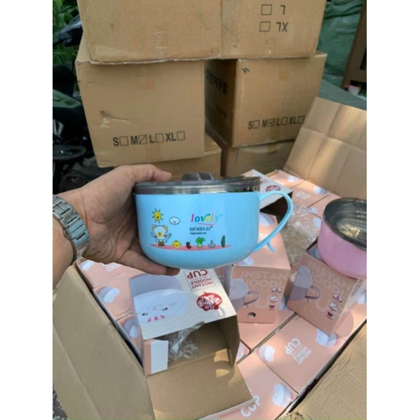 Ca mì mẫu mới về,
