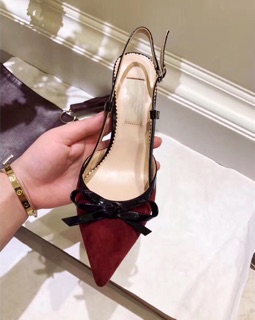 Giày vltn gót nhọn mũi nơ da lộn lẻ size