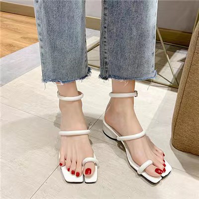 Guốc Giày Sandal Cao Gót Đế Vuông Xỏ Ngón Thời Trang Nữ 2022