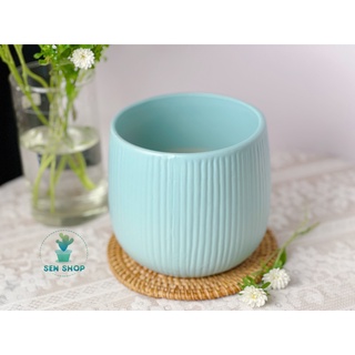 Chậu men trồng cây màu pastel .