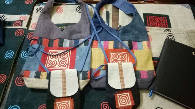 Túi thổ cẩm lanh Hà Giang