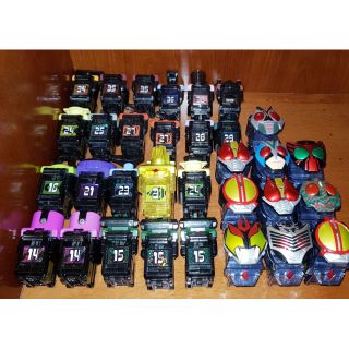 Astro Switches Gashapon biến hình Kamen Rider Fourze