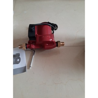 Máy bơm tăng áp Peronil  dùng cho bình nóng lạnh và máy giặt gia đình
