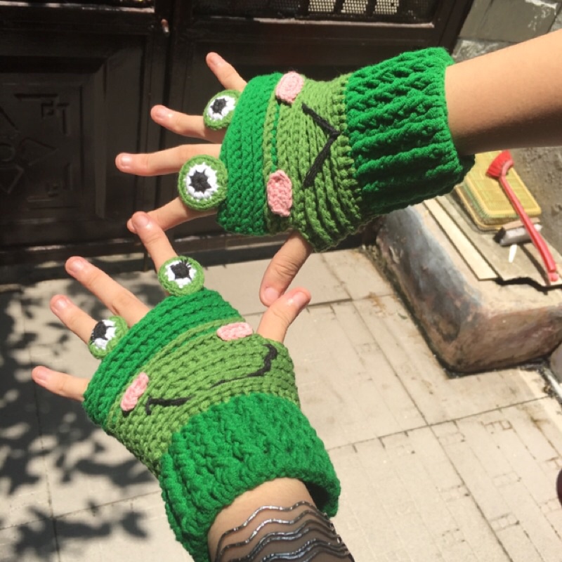 Găng tay len hình con ếch đáng yêu ngộ nghĩnh