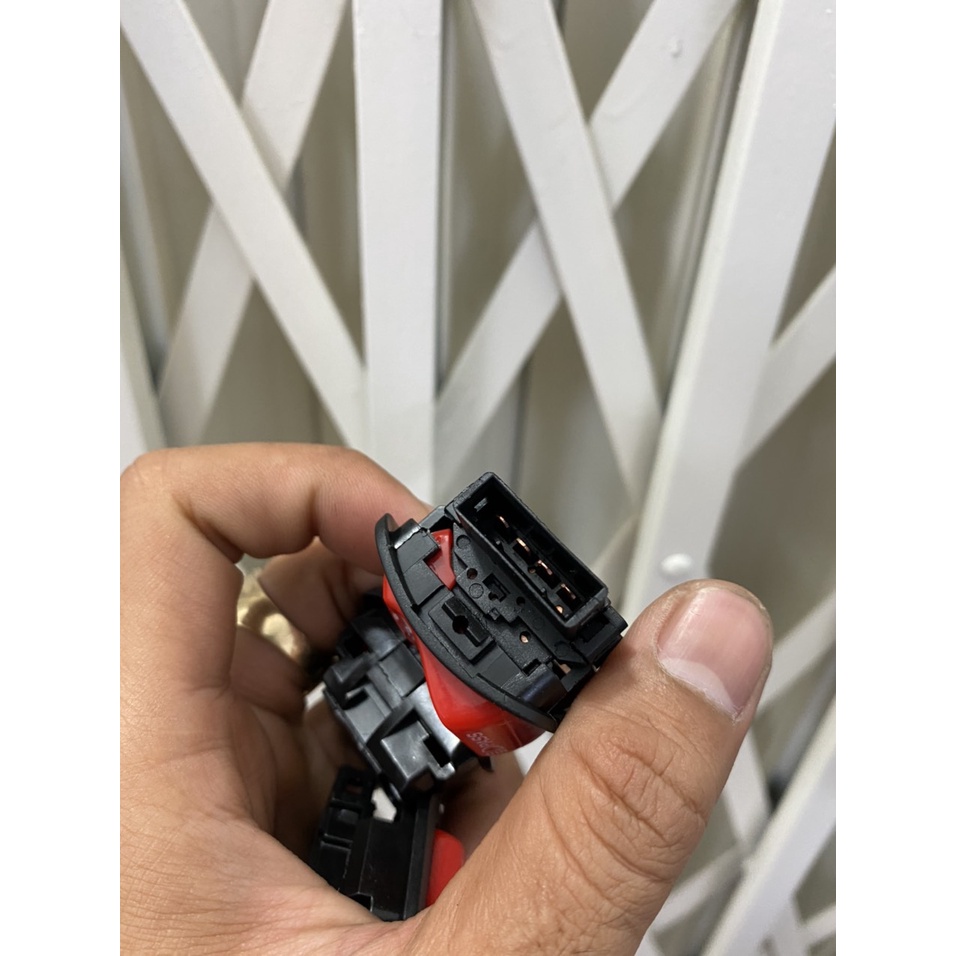 Công tắc passing ĐỎ đá đèn cho nhiều dòng xe máy dễ lắp