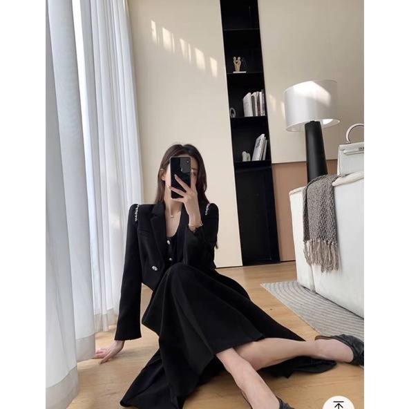 SET ĐẦM MIDI ĐEN 2 DÂY ĐEN BẢN TO NÚT + ÁO KHOÁC VEST CROPTOP TAY DÀI ĐÍNH HẠT