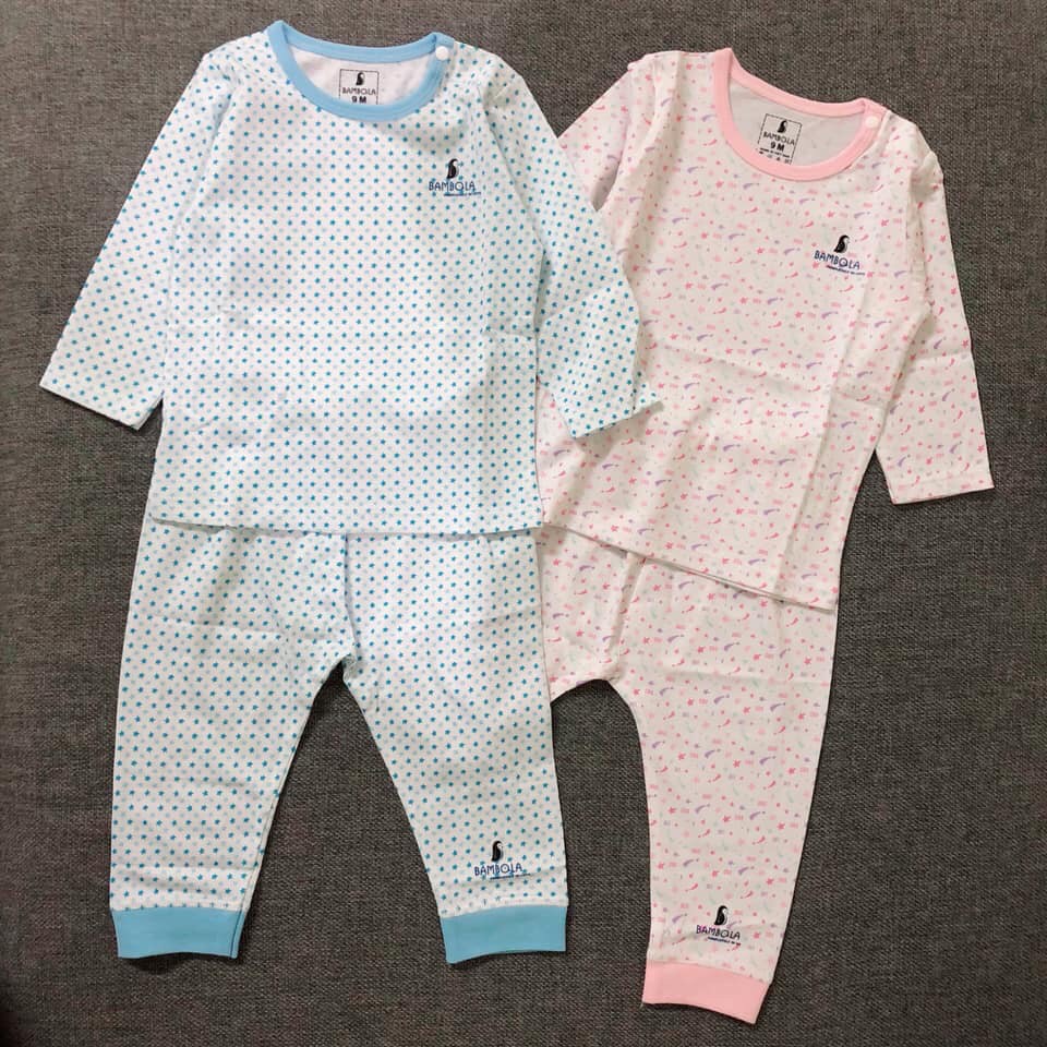Bộ cotton hoạ tiết sao cài vai bé từ 3 đến 9 tháng