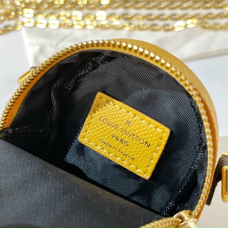 Túi LV Mini - móc khoá LV hoạ tiết Minion ngộ nghĩnh - set mẹ bé dễ thương