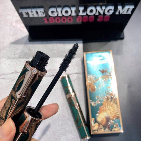 THẾ GIỚI LÔNG MI-HOJO MASCARA CÔNG XANH LÁ