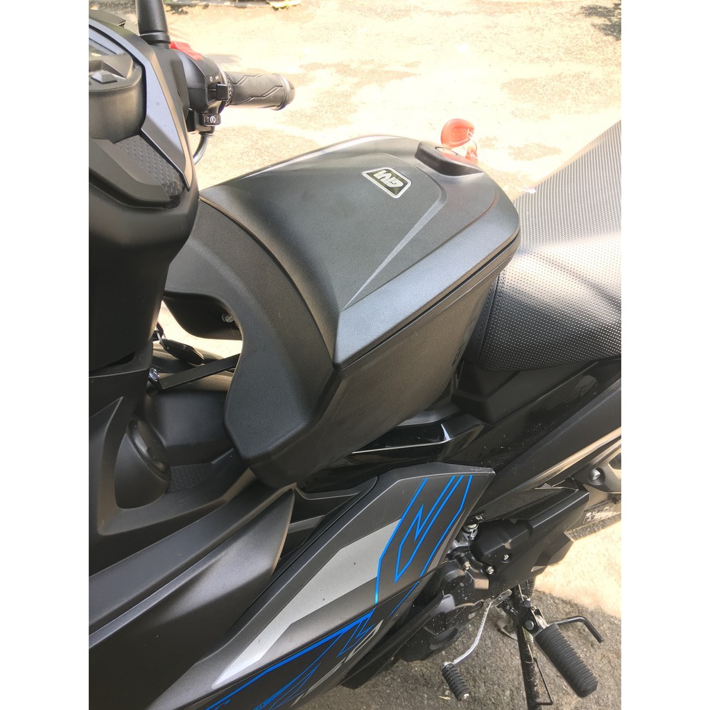 Thùng giữa Givi G10N Exciter 150, hàng chính hãng mới 100%