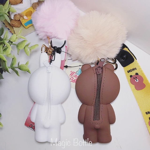 Móc khoá pompom gấu brown & thỏ cony