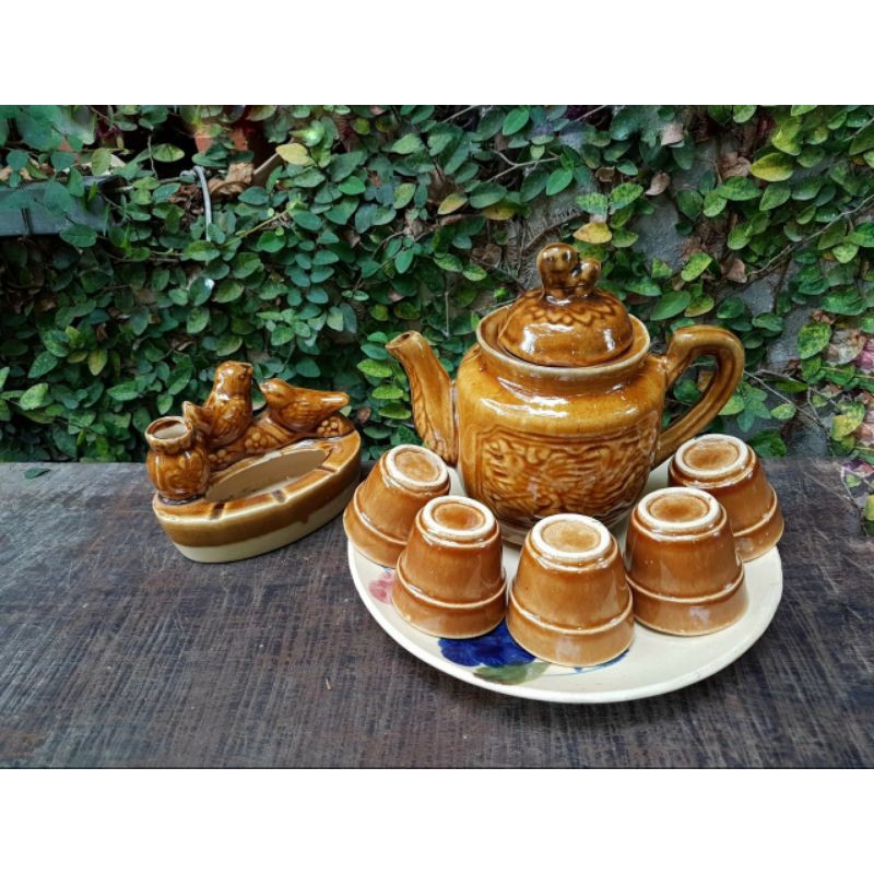 Ấm trà thủ công mỹ nghệ xưa