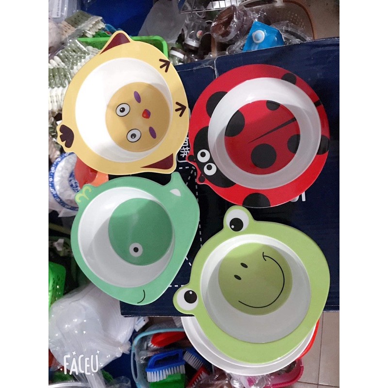 Bát ăn dặm hình thú cho bé