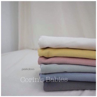 Bộ peekaboo cổ viền trắng