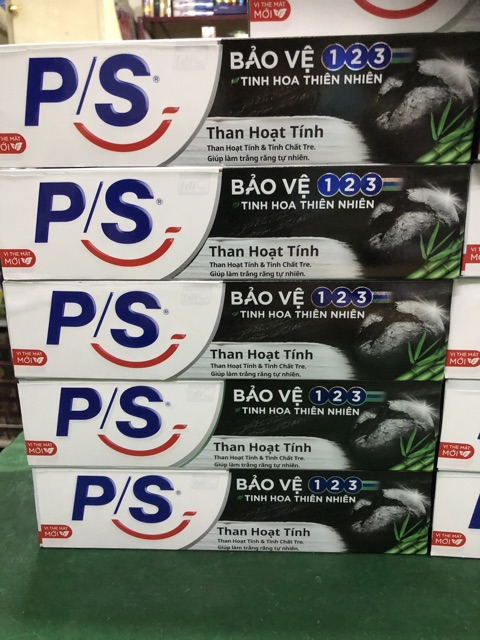 KEM ĐÁNH RĂNG P/S 123 Than Hoạt Tính  Tinh Chất Tre 180g