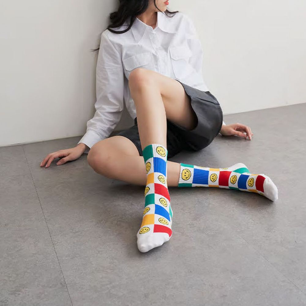 Vớ cotton cổ trung thoáng khí in hình mặt cười nhiều màu thời trang cho nữ