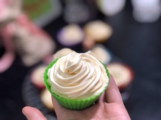 Khuôn làm bánh cupcake silicon