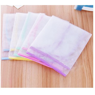 Tấm Lưới Bảo Vệ Quần Áo Khi Ủi Đồ 40x60Cm