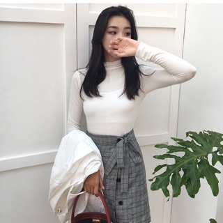 ÁO THUN NỮ CỔ CAO CHẤT MỊN (CÓ SẴN)