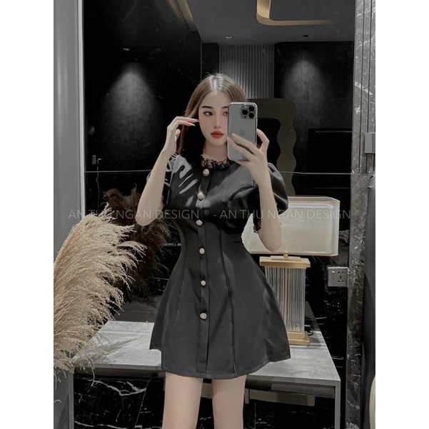 Đầm thời trang nữ mặc đi chơi chất cotton lạnh cổ ren tay búp có đính nút ở giữa váy
