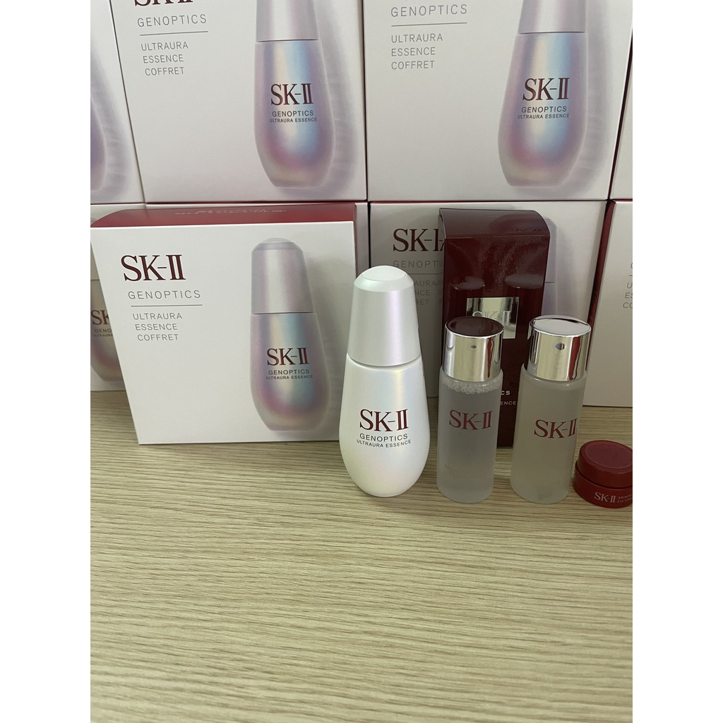 SKII SERUM DƯỠNG TRẮNG DA ULTRAURA ESSENCE 50ml - TINH CHẤT DƯỠNG TRẮNG DA MẪU MỚI 2021