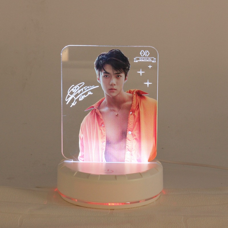 Đèn Led Để Bàn Thiết Kế Hình Nhóm Nhạc EXO Độc Đáo
