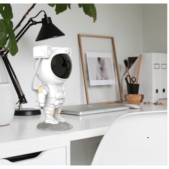 Đèn led phi hành gia đèn chiếu sao thiên hà - Để bàn dùng làm quà tặng đèn ngủ và phòng bay
