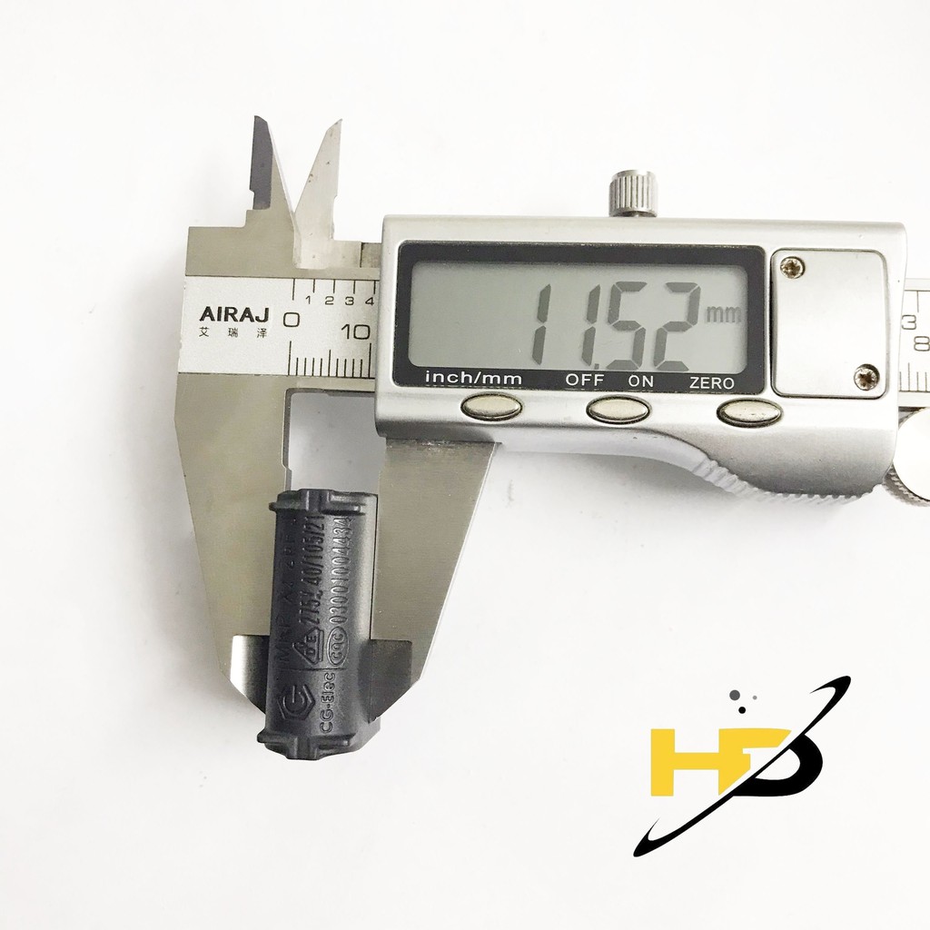 Tụ Bếp Từ MKP-X2 2uF 275VAC 29x10x19mm Dáng Đứng, Linh Kiện Mới
